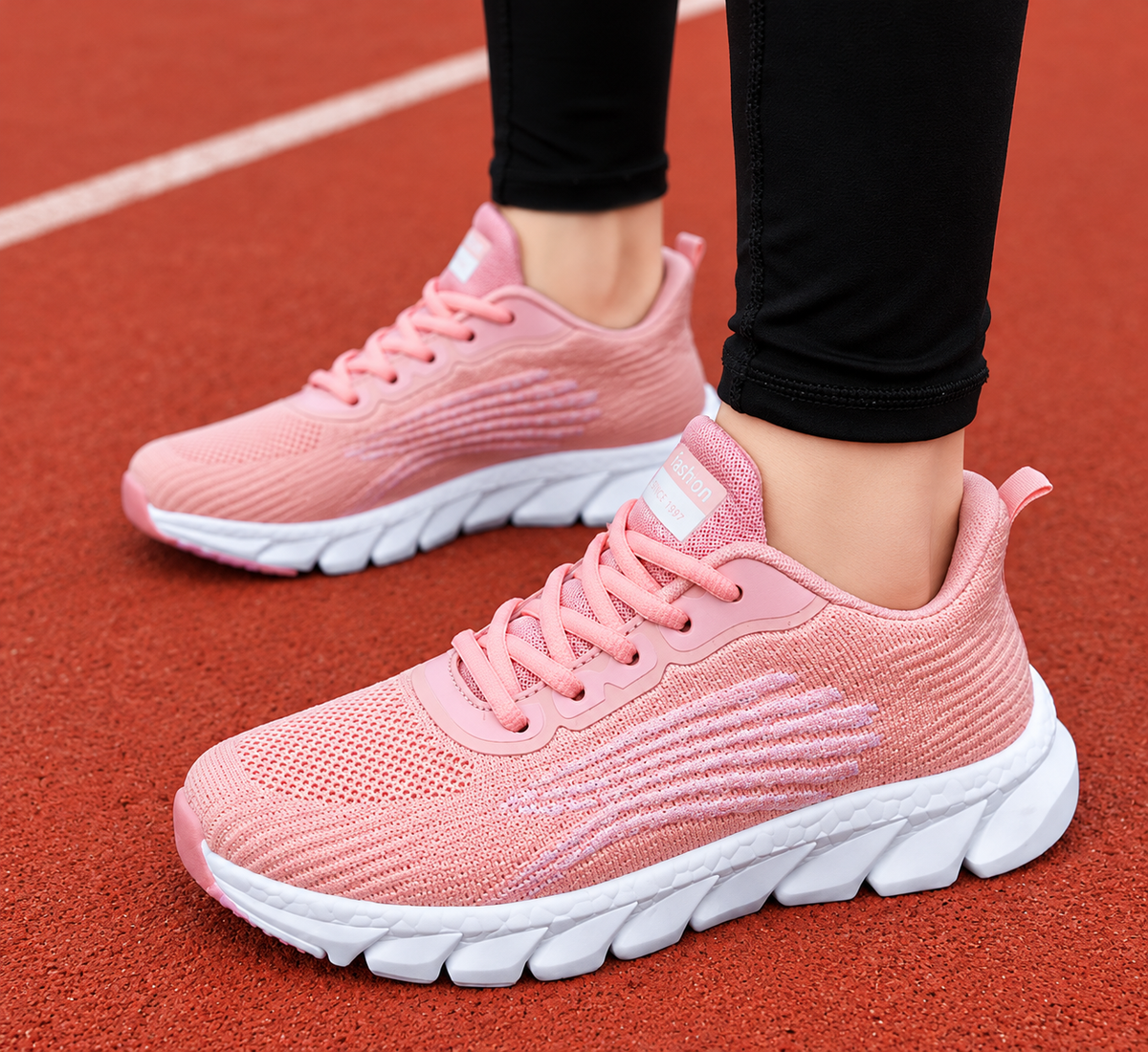 Men's And Women's Flying Woven Breathable Running Shoes Couple's Casual Sneakers